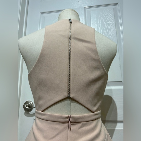 BCBG MaxAzria Dress size 2 - Picture 8 of 13